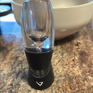 Wine aerator